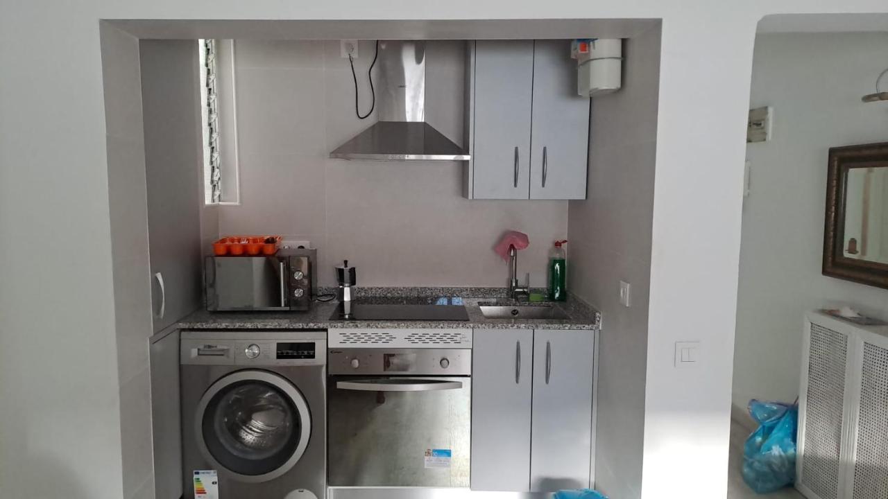 Habitaciones En Apartamento Compartido De Pozuelo De Alarcon Exterior photo